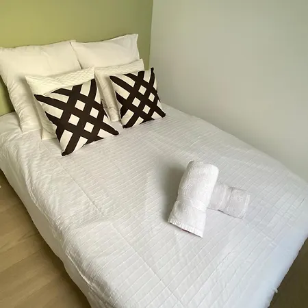 Duplex In A Private Greeny