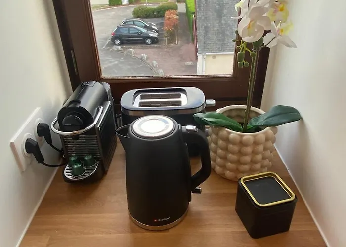 Duplex In A Private Greeny